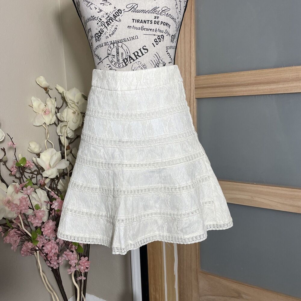 PERFECT WAY White A-Line Mini Skirt Casual Special Event Beach Vacay Size M